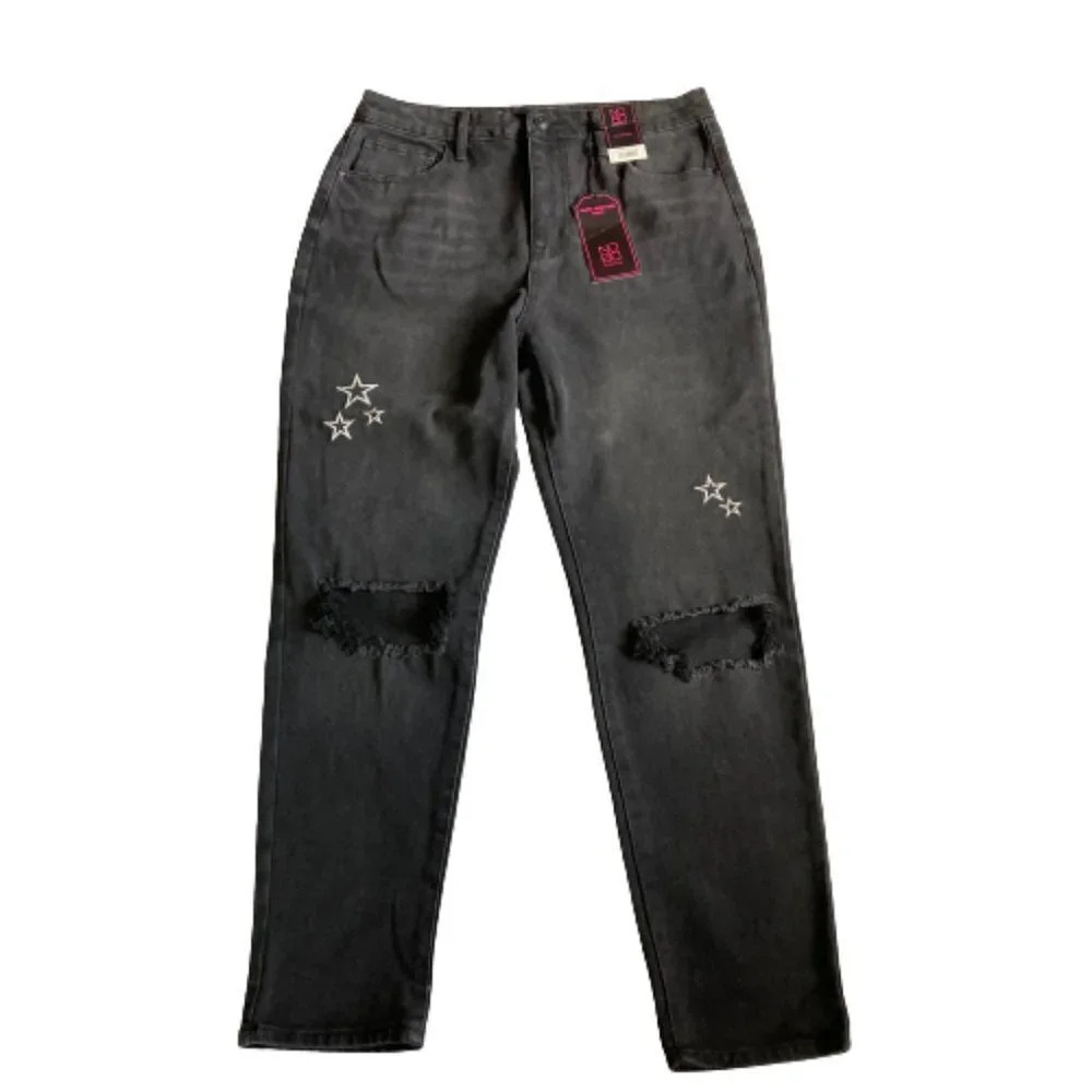 No Boundaries Black Super High Rise Mom Distressed Jeans, Size 13 (Junior), NWT